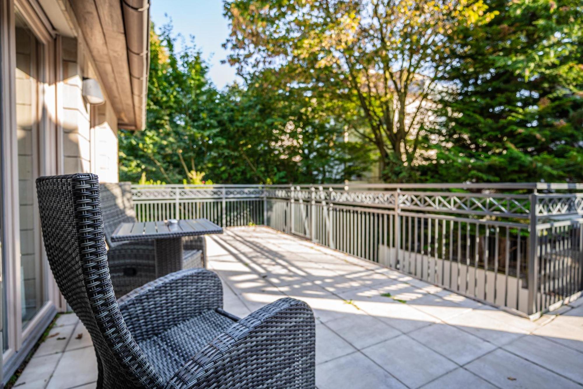 Hotel Cityhome Am Kurpark Bad Salzuflen Exteriör bild